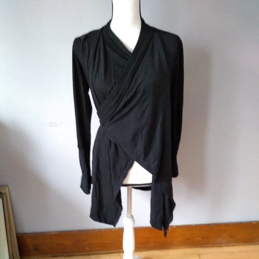 Icebreaker merino wool black wrap cardigan, M